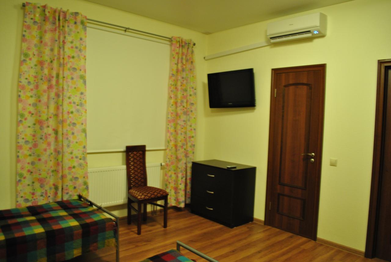 Baza Karalat Hotel Room photo